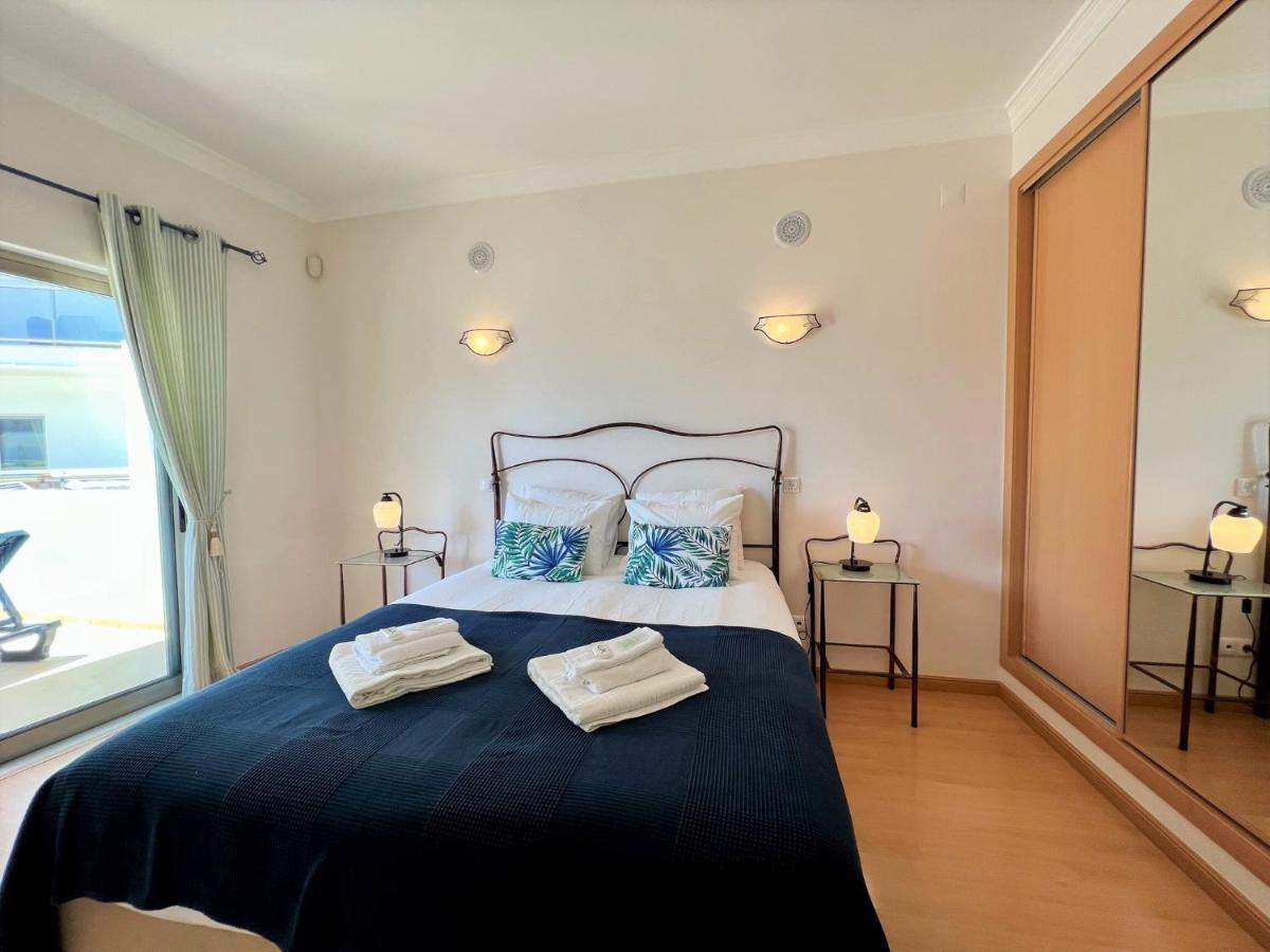 Appartement Albufeira Terrace With Pool By Homing Extérieur photo