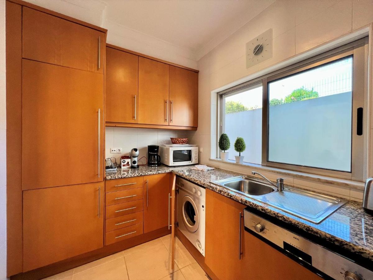 Appartement Albufeira Terrace With Pool By Homing Extérieur photo